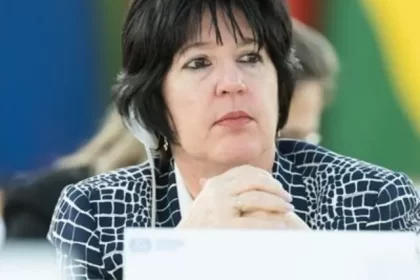 Las controvertidas palabras que llevaron a la ministra cubana a «renunciar» y su singularidad