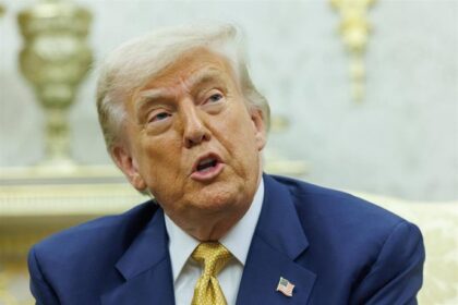 Trump propone aranceles del 10% o 15% a más de 150 naciones Trump propone aranceles del 10% o 15% a más de 150 naciones