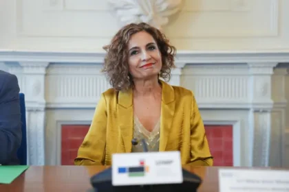 Cese del subdirector de Tributos Locales por su imputación en el caso Montoro