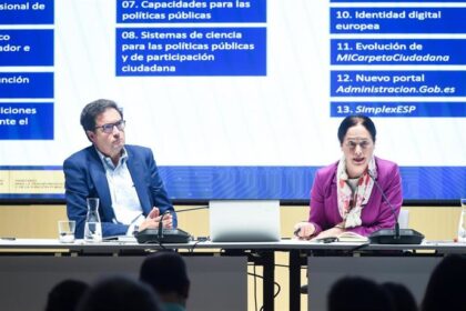El Gobierno propone un nuevo modelo de oposición con formación de dos años para altos cargos
