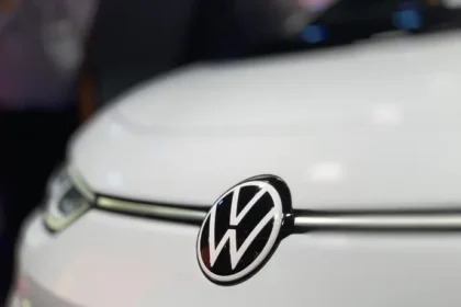 Volkswagen reduce su beneficio un 36% en el primer semestre, alcanzando 4.005 millones Volkswagen reduce su beneficio un 36% en el primer semestre, alcanzando 4.005 millones