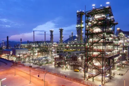Técnicas Reunidas y Sinopec ganan contrato para planta de amoniaco verde en Arabia Saudí