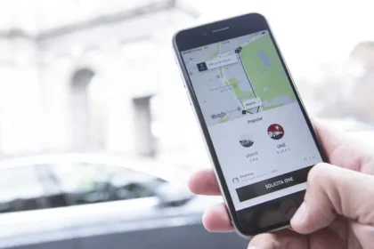 Uber reporta un aumento del 33% en ganancias del segundo trimestre y anuncia recompra de acciones