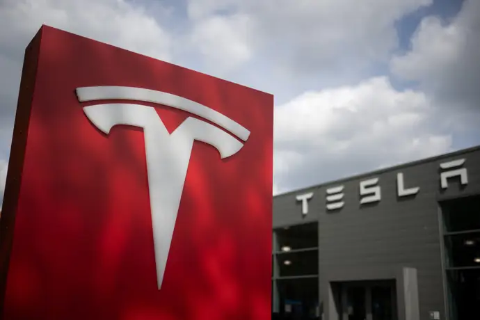 Tesla alcanza nuevamente un beneficio histórico en España de 6,98 millones en 2024, creciendo un