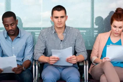 Retos y habilidades para que los jóvenes consigan empleo hoy, según un experto de LinkedIn