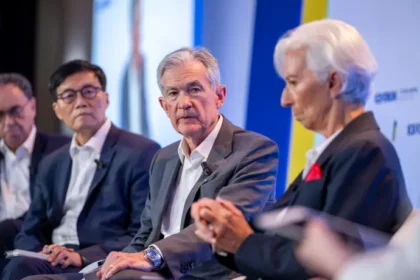 Los banqueros centrales respaldan a Powell en defensa de la autonomía de la Fed